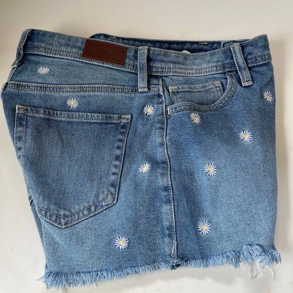 Hollister Y2K Daisy Button Fly Jean Womens Shorts Sz 3 Festival Frayed Embroider - Picture 5 of 9